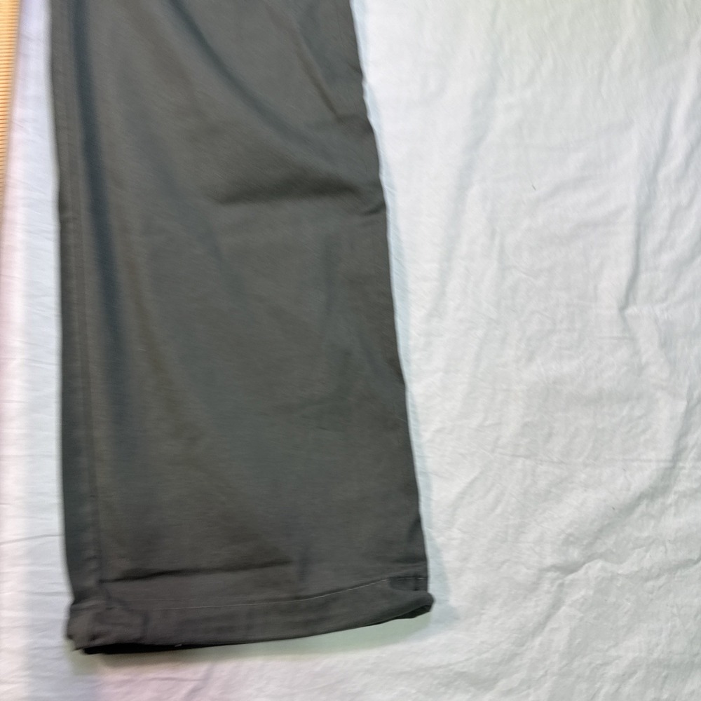 Kuhl Pants Mens 36x32 green  Resistor Lite Chino Stretch Hiking Outdoor - Picture 3 of 9